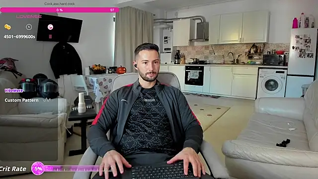 Snapshot of ZackFraser chatting on October 20, 1:00 pm ZackFraser online show from October 20, 1:00 pm