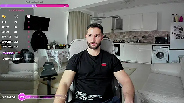 Snapshot of ZackFraser chatting on November 16, 8:42 am ZackFraser online show from November 16, 8:42 am