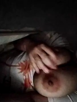 Snapshot of nayakaA7 chatting on March 10, 2:06 am nayakaA7 online show from March 10, 2:06 am