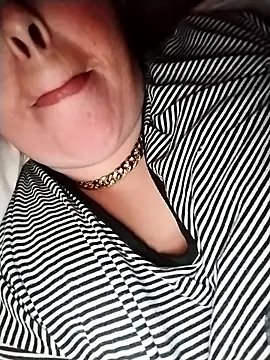 Snapshot of nayakaA7 chatting on November 27, 11:29 pm nayakaA7 online show from November 27, 11:29 pm