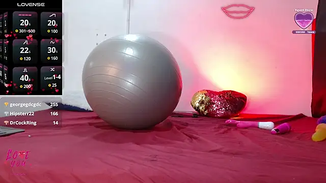 Snapshot of cleopatraa chatting on February 13, 12:24 am cleopatraa online show from February 13, 12:24 am