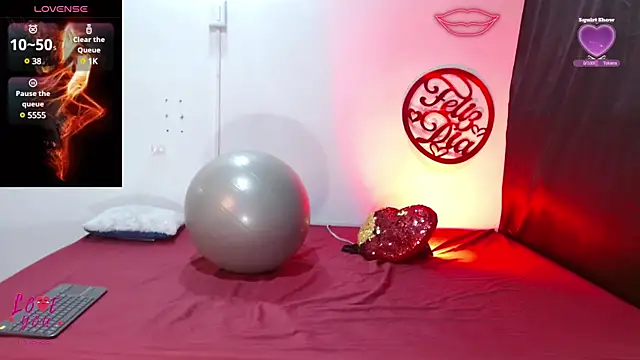 Snapshot of cleopatraa chatting on February 27, 8:31 pm cleopatraa online show from February 27, 8:31 pm