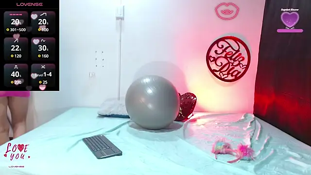 Snapshot of cleopatraa chatting on March 7, 8:11 pm cleopatraa online show from March 7, 8:11 pm