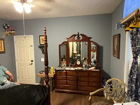 Onesieboy4daddys online show from April 3, 11:25 pm