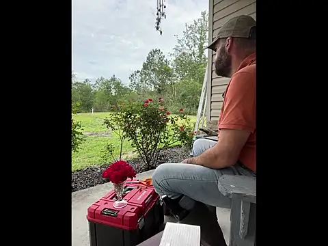 Onesieboy4daddys online show from June 9, 3:01 pm