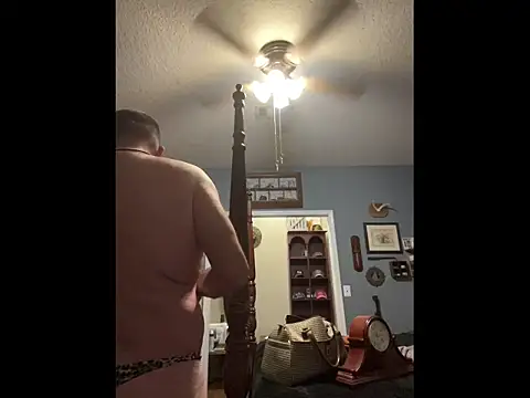 Onesieboy4daddys online show from June 10, 3:07 am