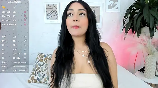 Snapshot of Kleverly_Manson1 chatting on February 3, 7:42 pm Kleverly Manson1 online show from February 3, 7:42 pm