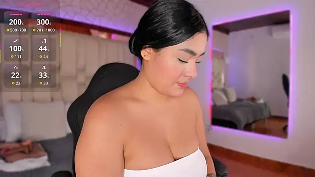 Snapshot of Kleverly_Manson1 chatting on October 14, 8:09 pm Kleverly Manson1 online show from October 14, 8:09 pm