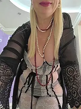 HotJanet online show from November 16, 10:43 am