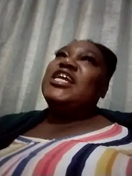 MATUREBUSSTY online show from September 17, 6:09 pm