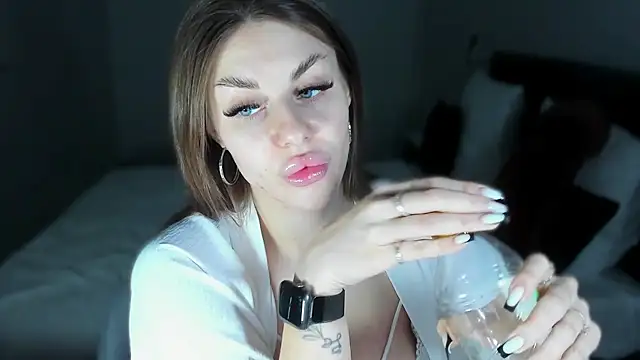 Snapshot of Bai1ey chatting on January 22, 7:45 pm Bai1ey online show from January 22, 7:45 pm