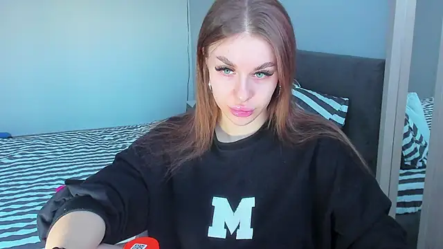 Snapshot of Bai1ey chatting on March 15, 11:29 am Bai1ey online show from March 15, 11:29 am