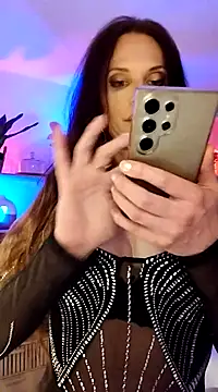 Snapshot of Luna_Kitanna chatting on February 16, 10:32 pm Luna Kitanna online show from February 16, 10:32 pm