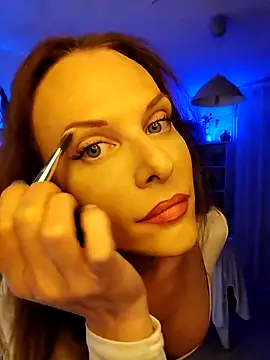 Luna Kitanna online show from April 18, 7:51 pm