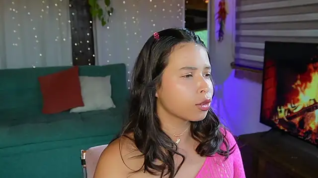 Kozzy  online show from April 24, 9:39 pm