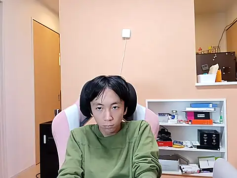 freeeeeessssss111 online show from October 20, 6:36 am