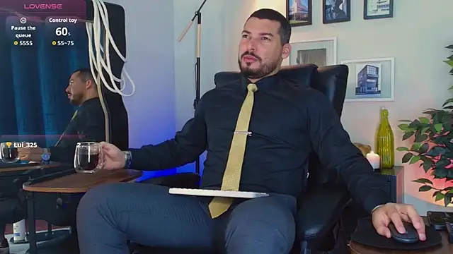 HenryBenso online show from April 8, 10:48 am