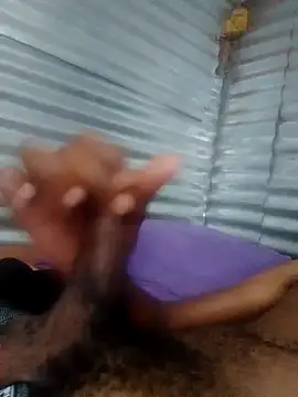 Snapshot of walPssY1 chatting on December 18, 2:34 pm walPssY1 online show from December 18, 2:34 pm