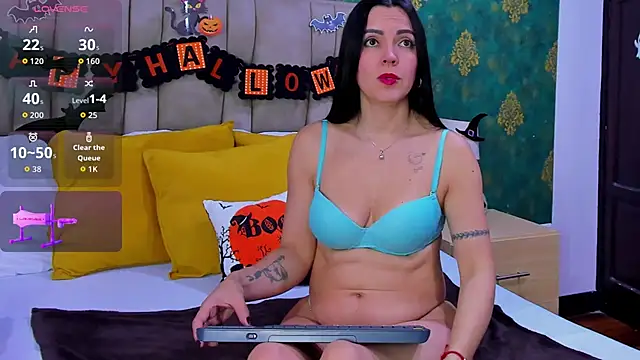 SuzanSmithh online show from October 27, 11:14 am