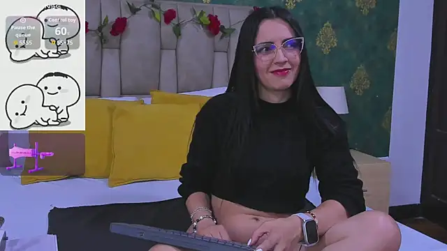 SuzanSmithh online show from November 20, 11:10 am