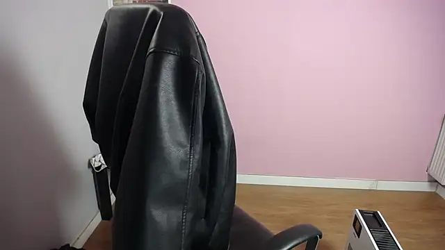 viktoria lovely online show from April 20, 8:17 am