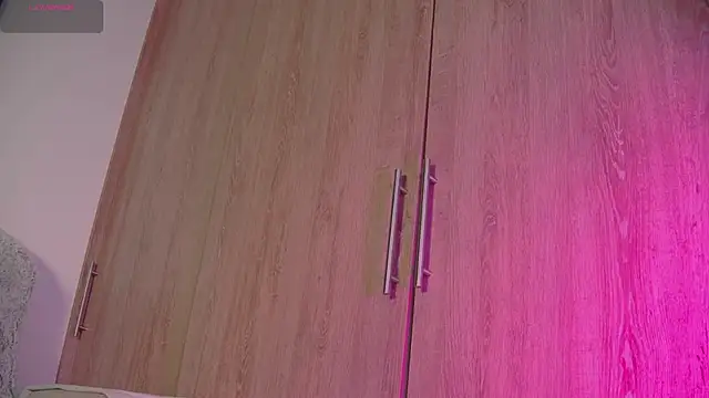 aidaadams online show from October 14, 11:22 am