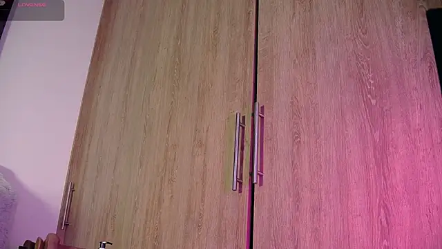 aidaadams online show from November 4, 11:53 am