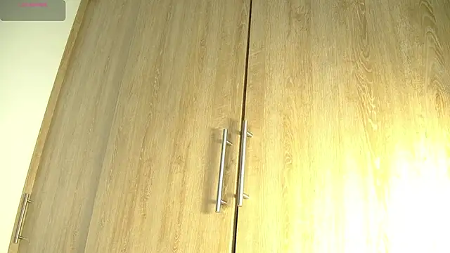 aidaadams online show from November 6, 11:44 am