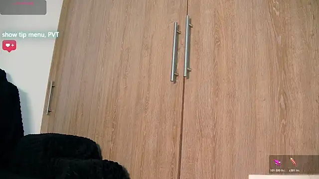 aidaadams online show from January 14, 11:38 am