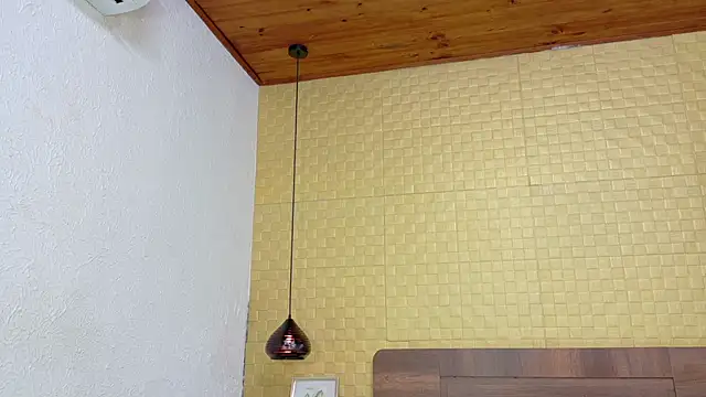 Snapshot of Mrs_booty chatting on January 14, 1:49 pm Mrs booty online show from January 14, 1:49 pm