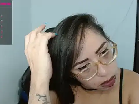 natashasmithe online show from January 29, 3:12 am