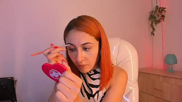 Tiarha online show from December 15, 4:29 am