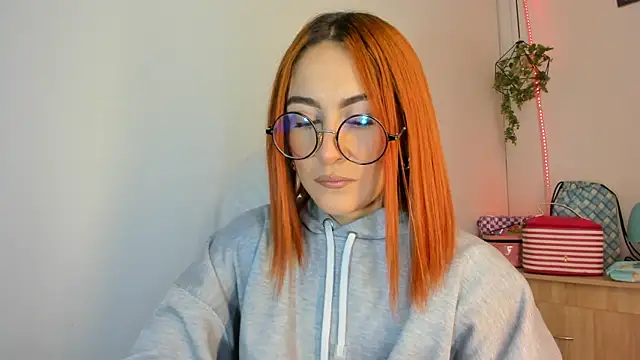 Tiarha online show from December 16, 4:34 am