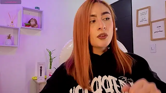 Tiarha online show from October 22, 2:56 am