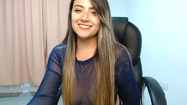 Snapshot of _sweet_rachel chatting on January 5, 2:49 am sweet rachel online show from January 5, 2:49 am