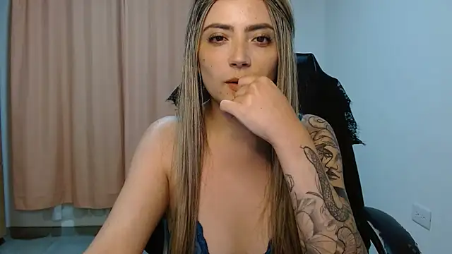 Snapshot of _sweet_rachel chatting on February 1, 3:27 am sweet rachel online show from February 1, 3:27 am