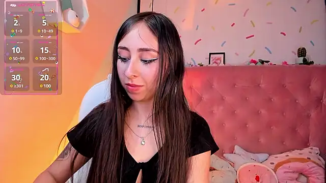  cloe martinez online show from December 6, 11:36 pm