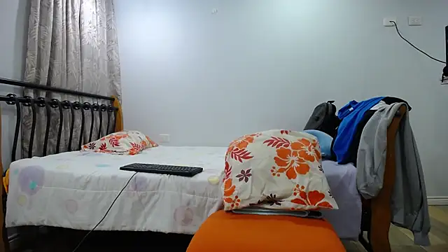 Iam yourbabyprincess XD online show from February 3, 6:13 am