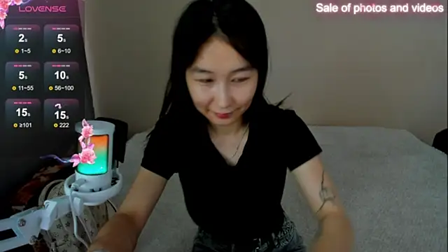 SaraXray online show from November 22, 5:39 am