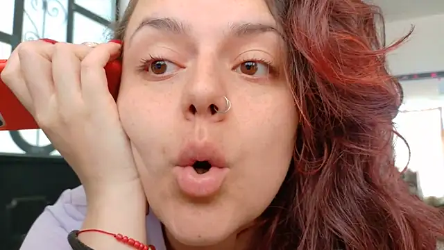 Snapshot of Scarletleon77 chatting on May 11, 4:04 pm Scarletleon77 online show from May 11, 4:04 pm