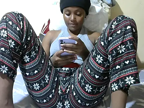 Sweet kelsiey online show from April 7, 10:42 pm