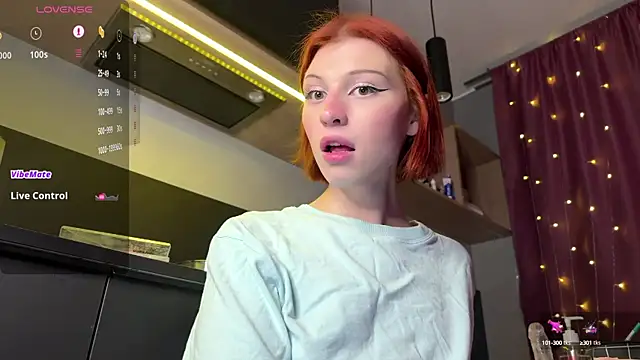 Snapshot of ilona_wine chatting on December 6, 12:45 am ilona wine online show from December 6, 12:45 am