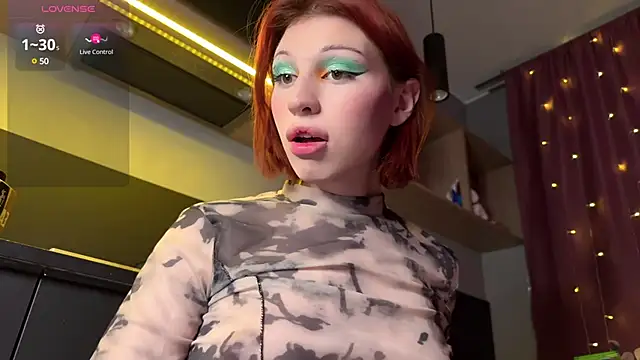 Snapshot of ilona_wine chatting on March 9, 2:50 am ilona wine online show from March 9, 2:50 am