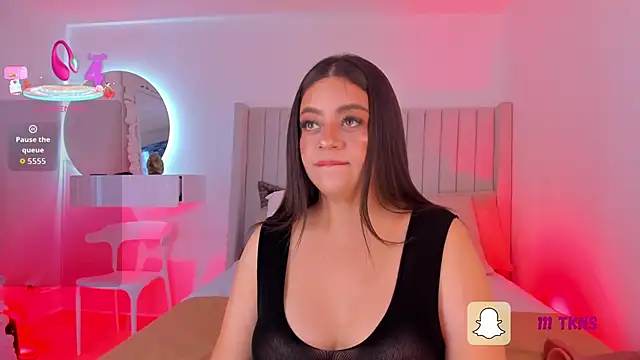 Snapshot of sarah-bonneth chatting on November 10, 12:04 pm sarah-bonneth online show from November 10, 12:04 pm