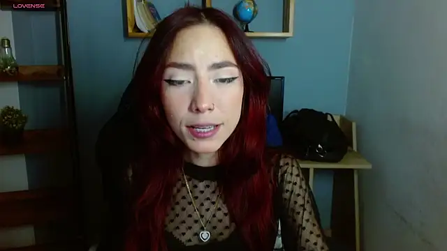 Erika Stevens online show from December 22, 2:06 pm