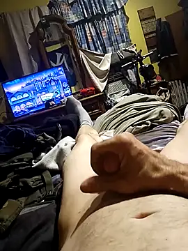 Snapshot of Sluckkkbigdk chatting on October 3, 7:38 am Sluckkkbigdk online show from October 3, 7:38 am