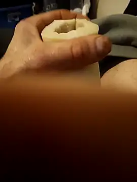 Snapshot of Sluckkkbigdk chatting on November 17, 1:39 pm Sluckkkbigdk online show from November 17, 1:39 pm