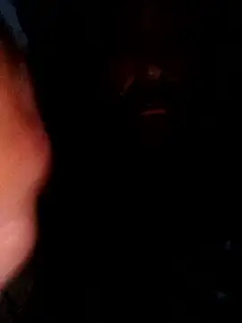 Snapshot of Sluckkkbigdk chatting on January 6, 3:43 am Sluckkkbigdk online show from January 6, 3:43 am