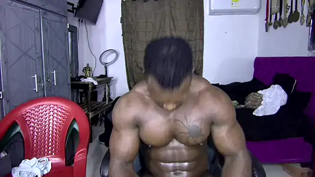 MedellinBlackx online show from November 6, 12:00 am