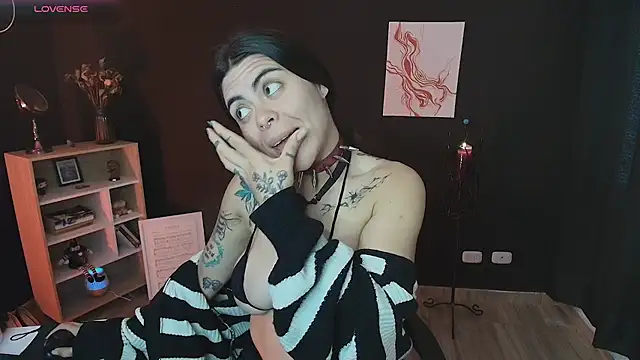  WednesdayFriday  online show from January 5, 9:25 pm